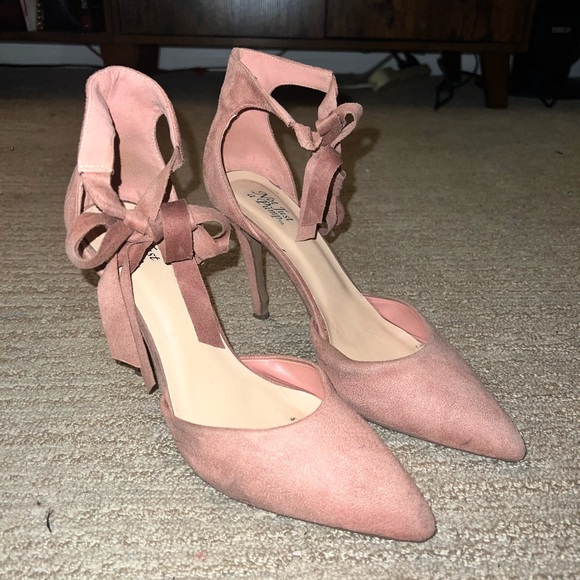 Shoes - Velvet Pink tie heels Size 9 US